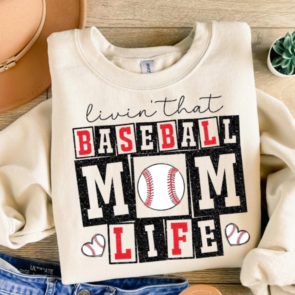 Fruit of the Loom Cream Baseball Graphic Hoodie